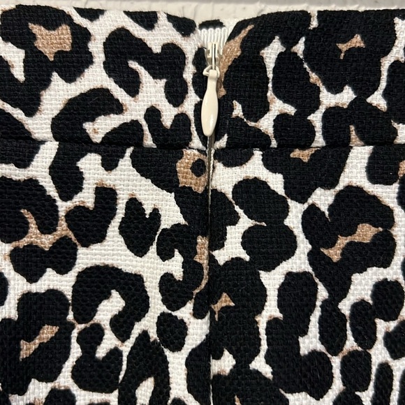 J. Crew Leopard print 100% cotton pencil skirt size 4P - Picture 4 of 9